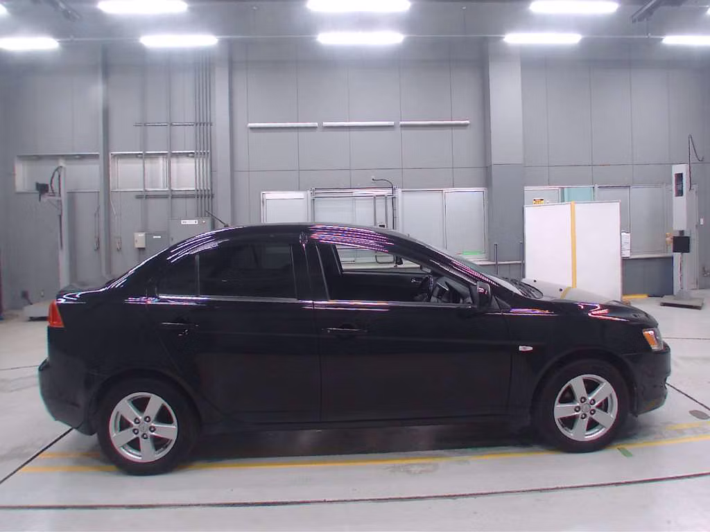 MITSUBISHI GALANT FORTIS