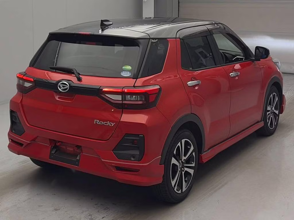 DAIHATSU ROCKY