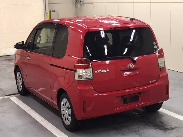 TOYOTA SPADE