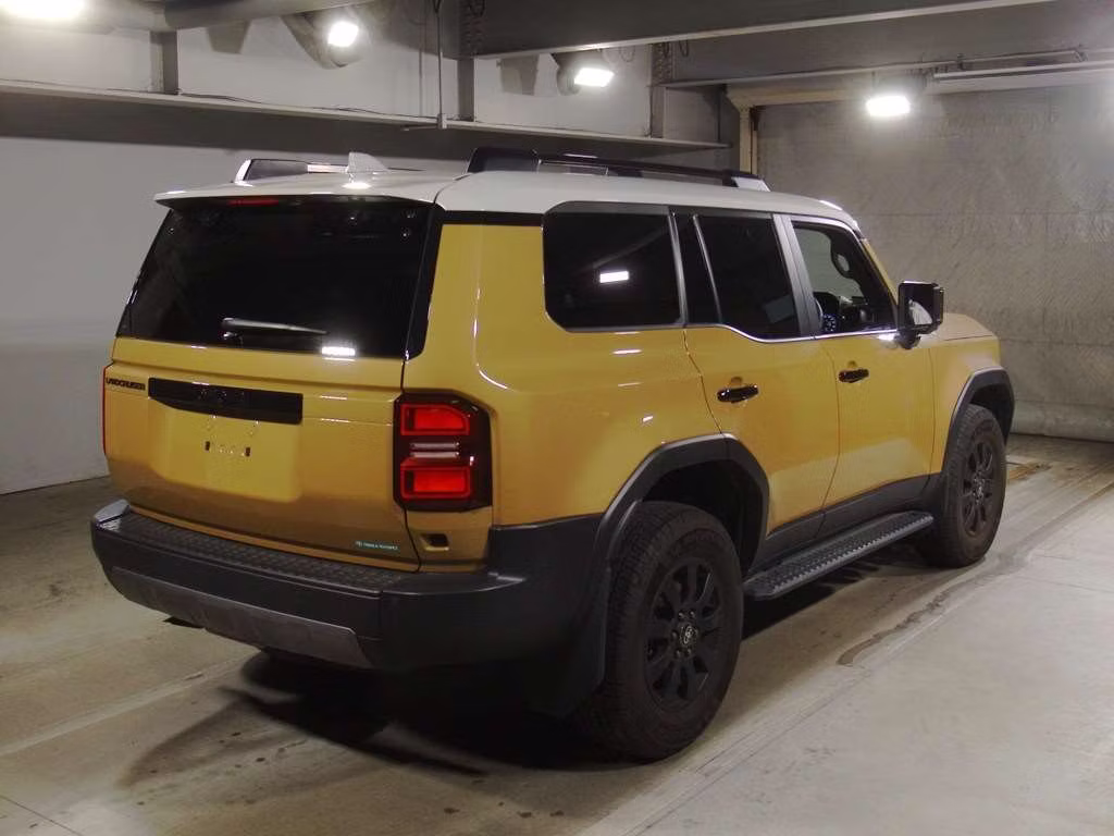TOYOTA LAND CRUISER PRADO