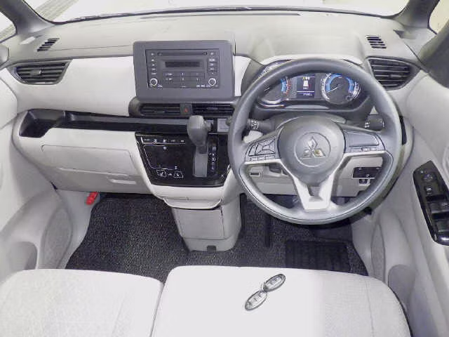 MITSUBISHI EK SPACE