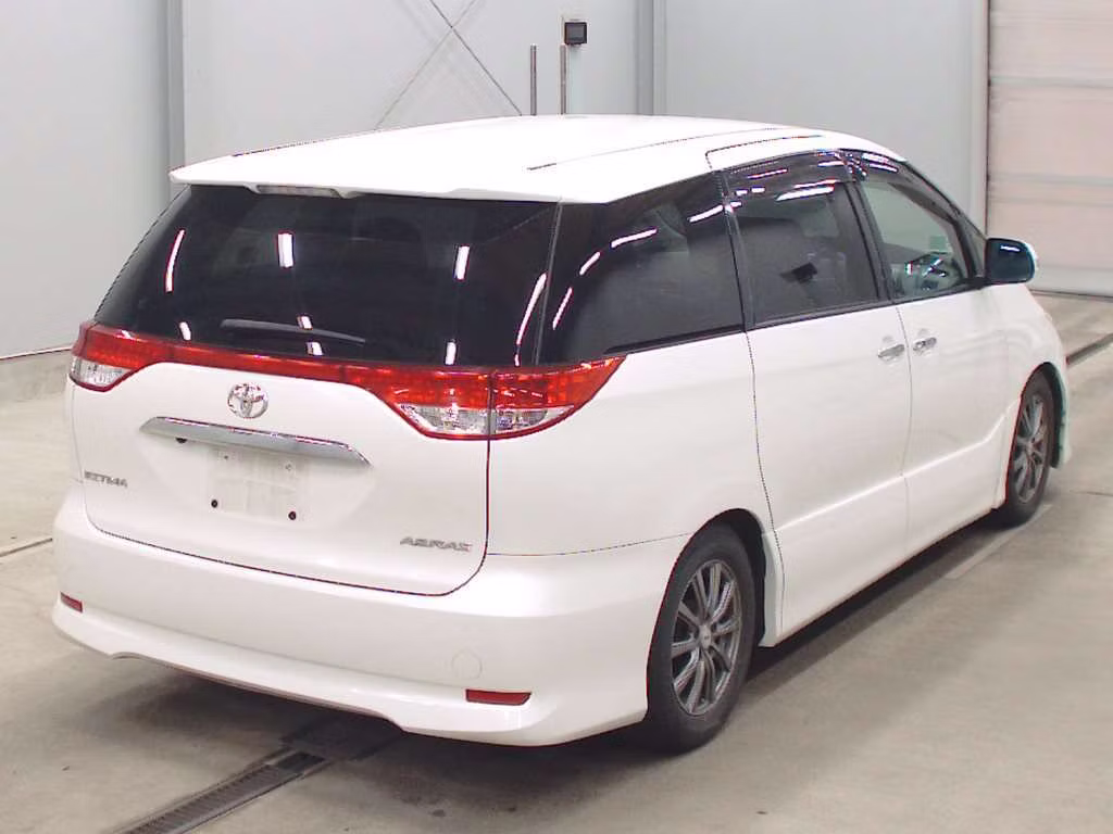TOYOTA ESTIMA