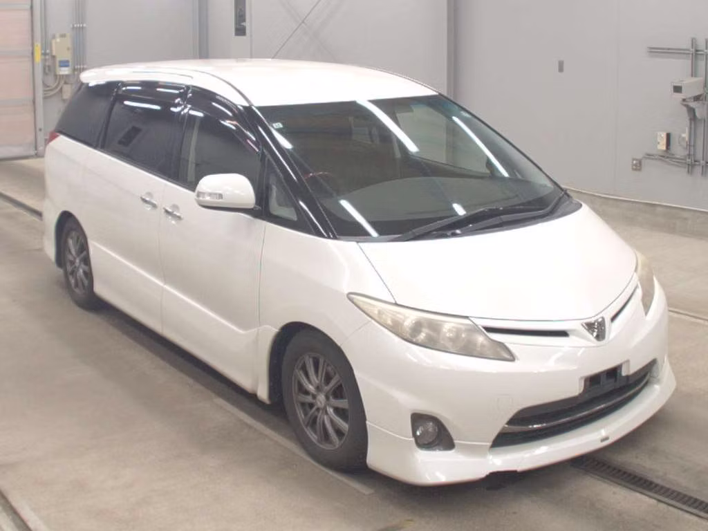 TOYOTA ESTIMA