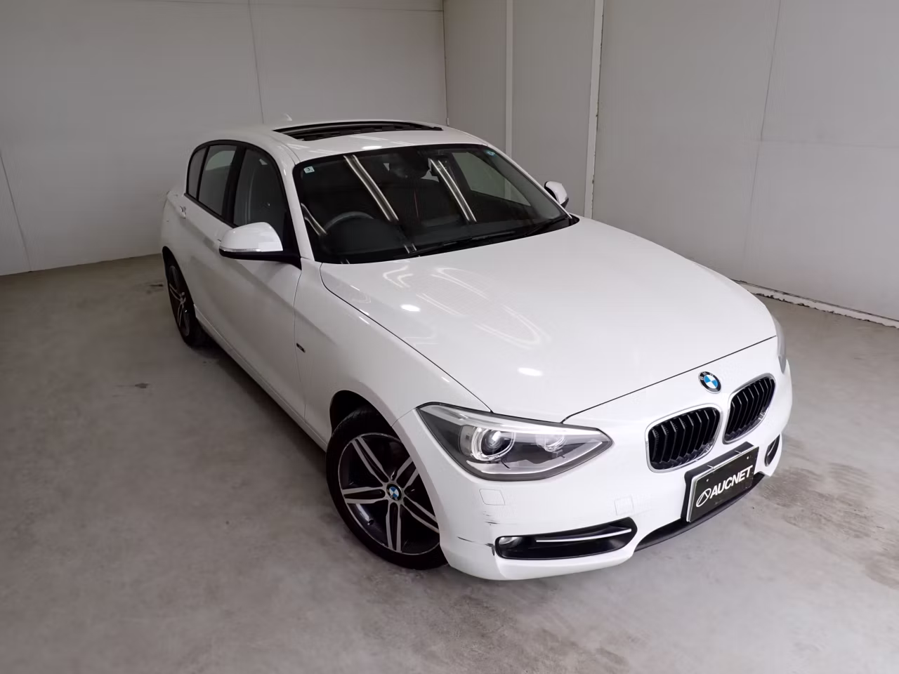 BMW 1-SERIES