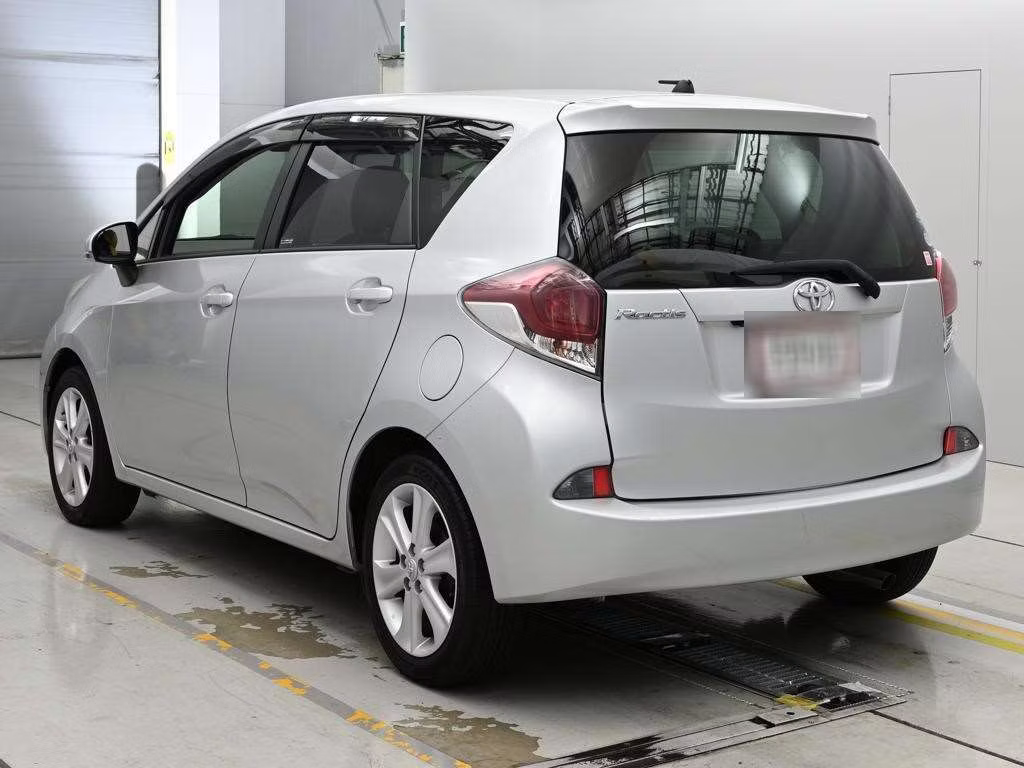 TOYOTA RACTIS