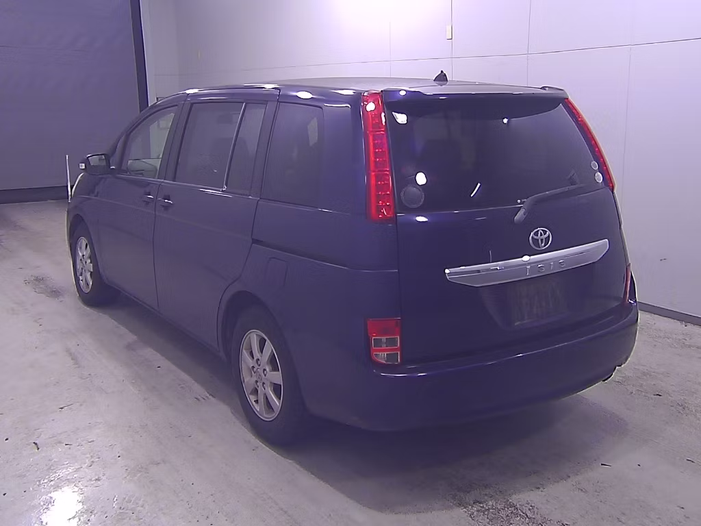 TOYOTA ISIS