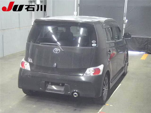 TOYOTA BB