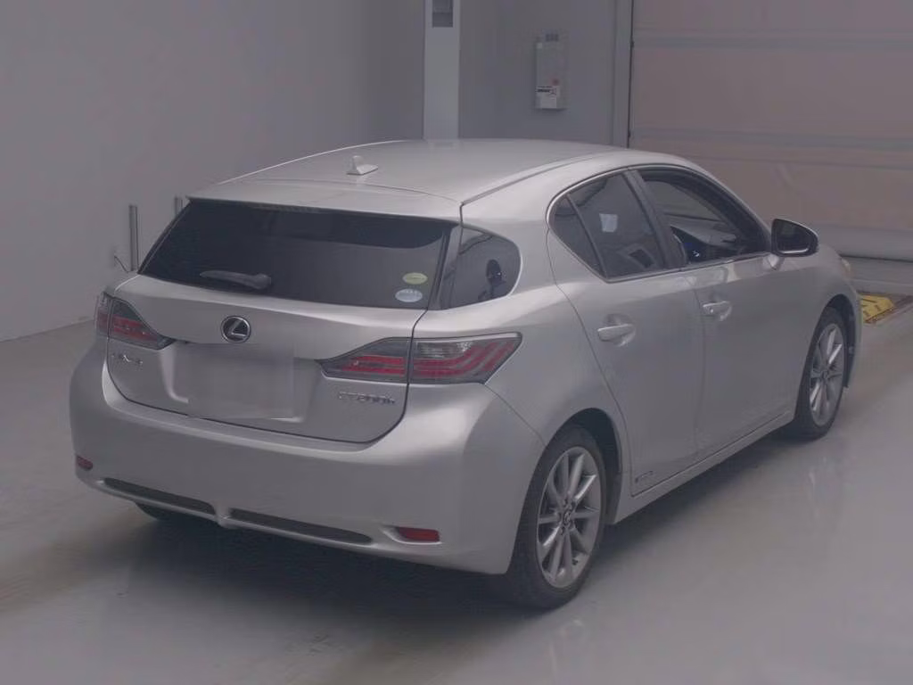 LEXUS CT200H