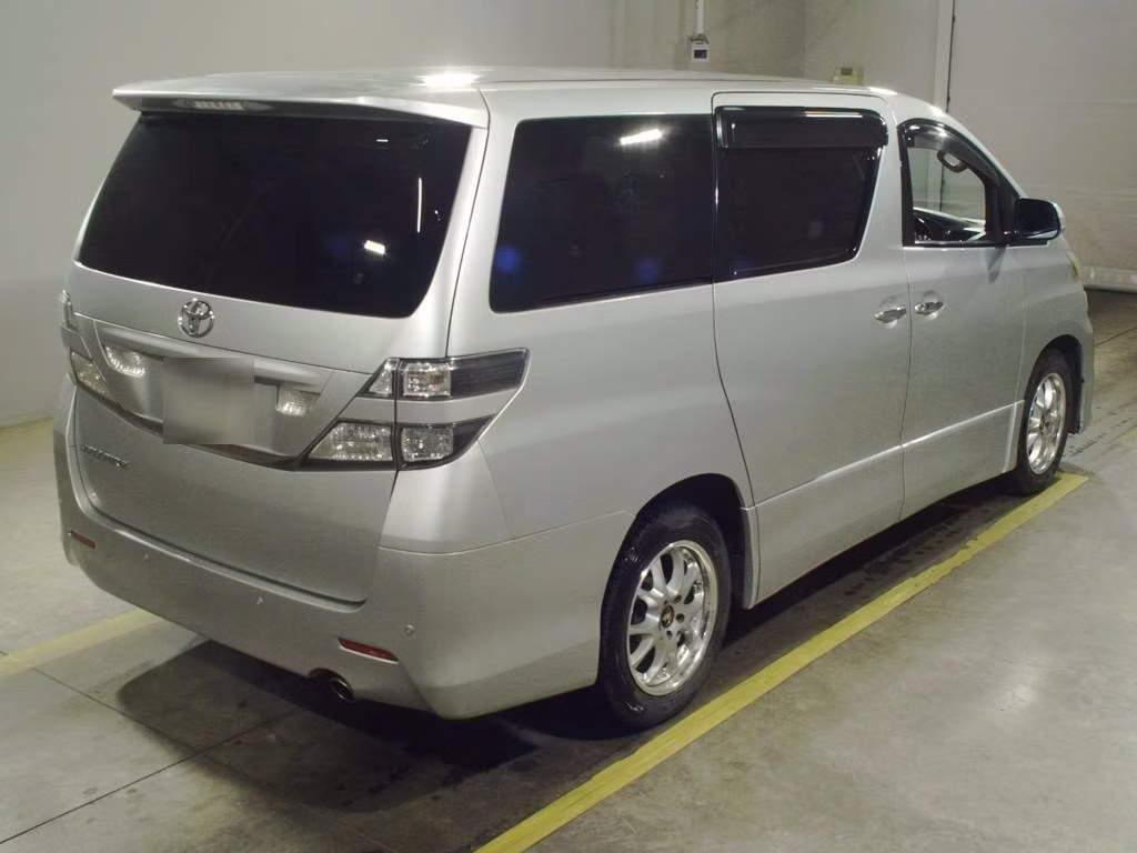 TOYOTA VELLFIRE
