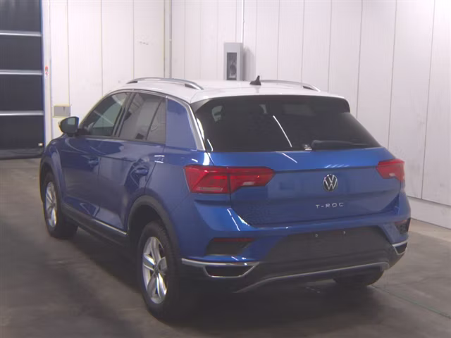 VOLKSWAGEN T-ROC
