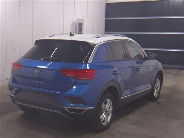 VOLKSWAGEN T-ROC