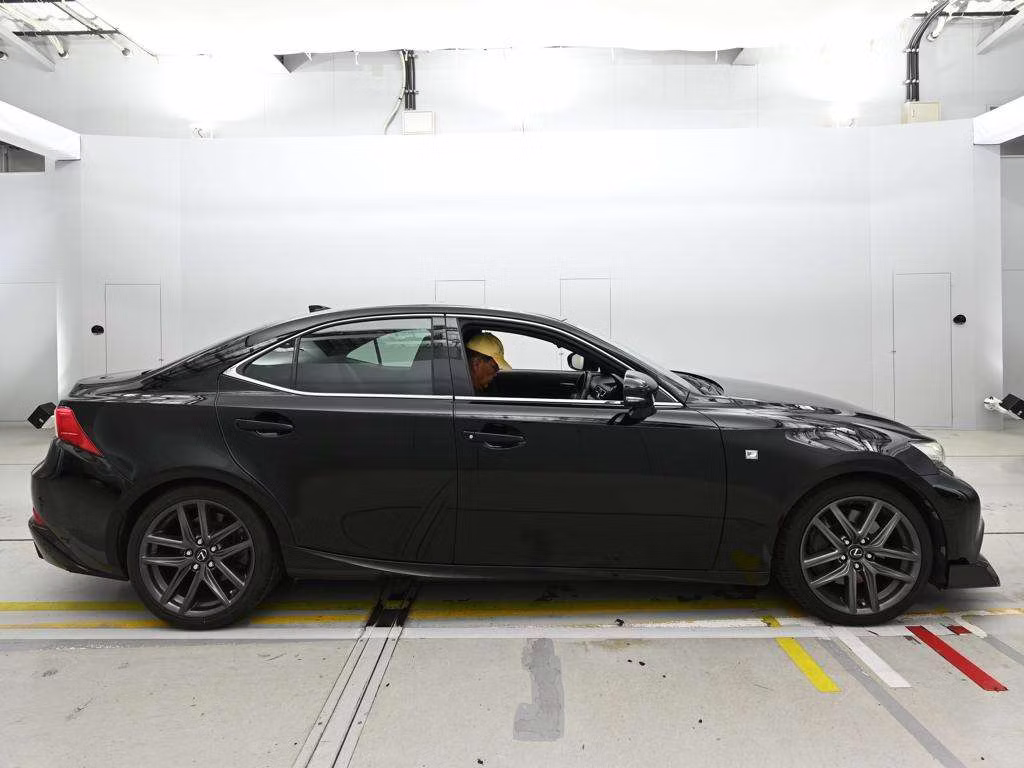 LEXUS IS350