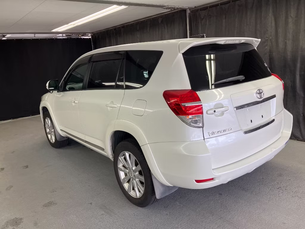 TOYOTA VANGUARD