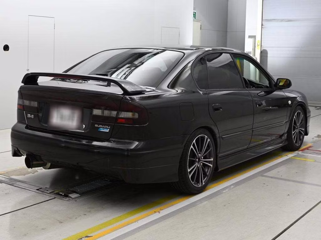SUBARU LEGACY B4