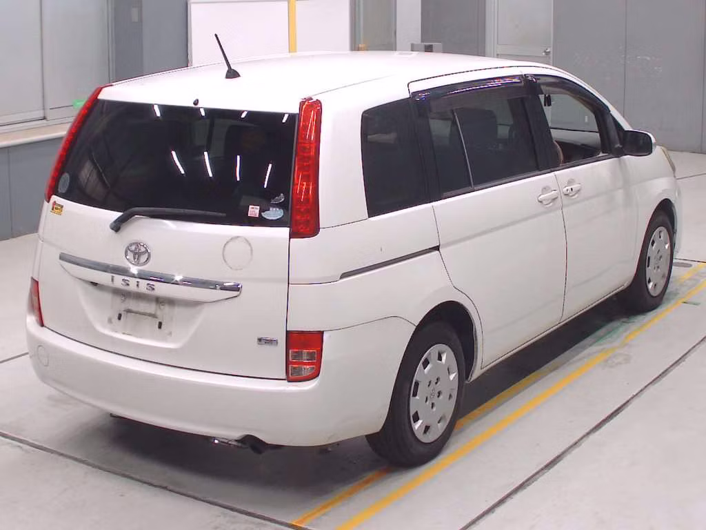 TOYOTA ISIS