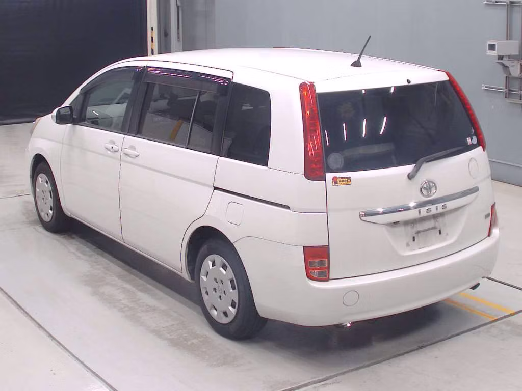 TOYOTA ISIS