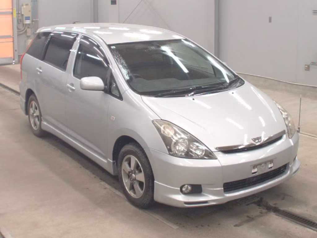 TOYOTA WISH