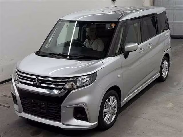 MITSUBISHI DELICA D:2