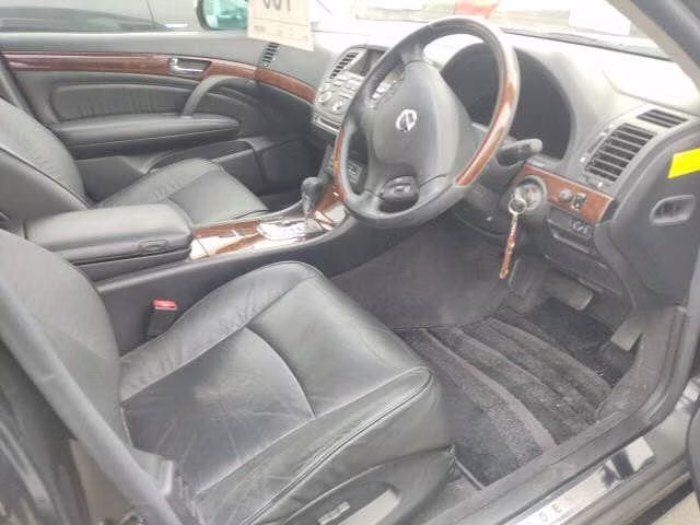 NISSAN PRESIDENT