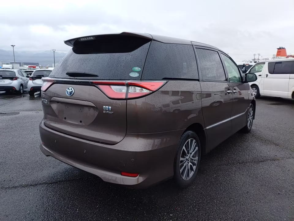 TOYOTA ESTIMA