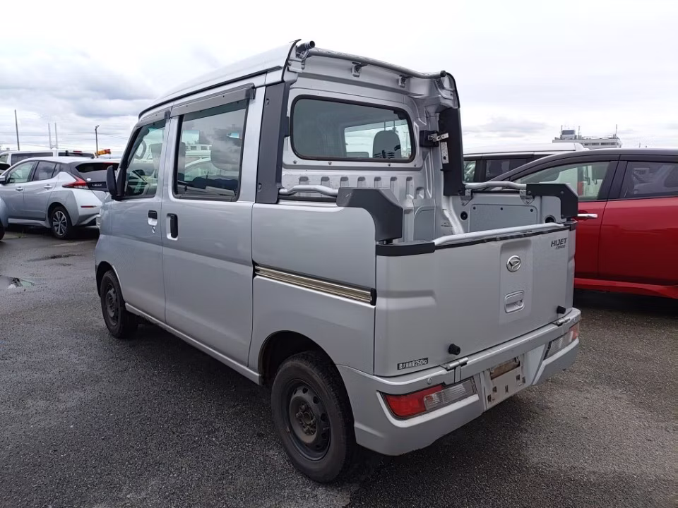 DAIHATSU HIJET