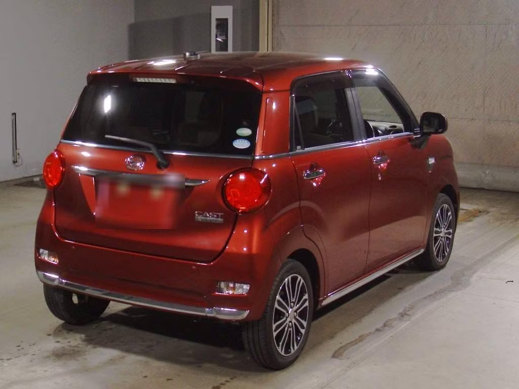 DAIHATSU CAST