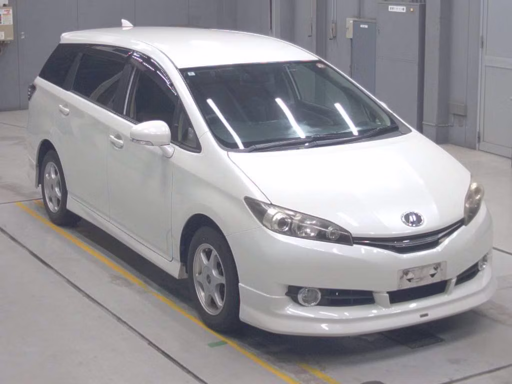 TOYOTA WISH