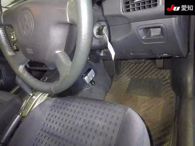 MITSUBISHI LANCER CEDIA