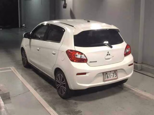 MITSUBISHI MIRAGE