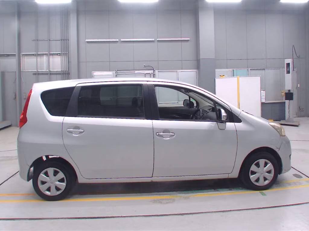 TOYOTA PASSO SETTE