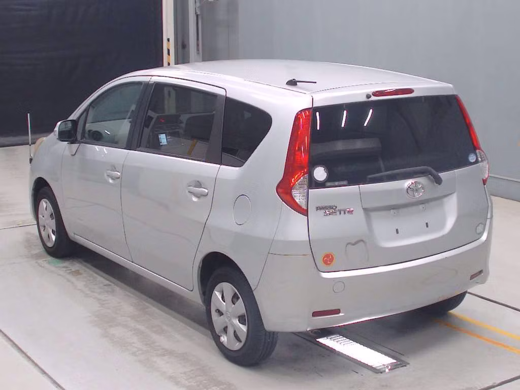 TOYOTA PASSO SETTE
