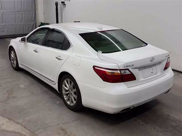 LEXUS LS460