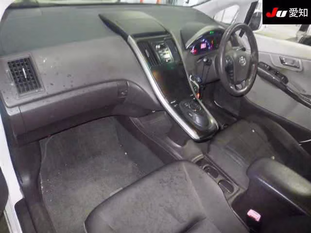 TOYOTA SAI