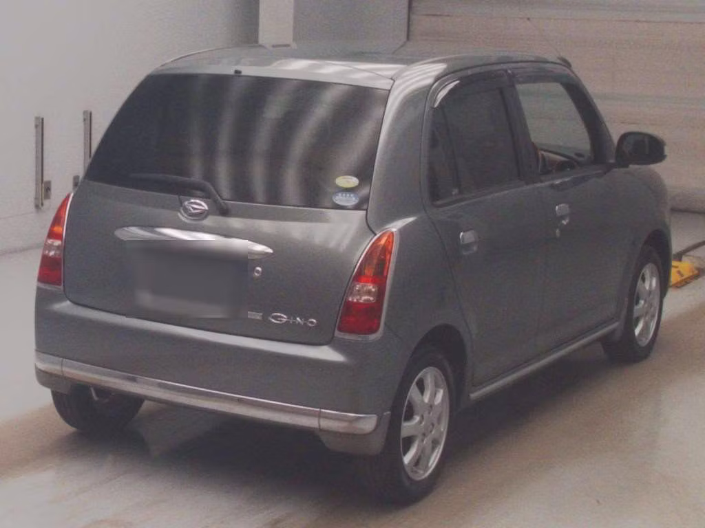 DAIHATSU MIRA GINO