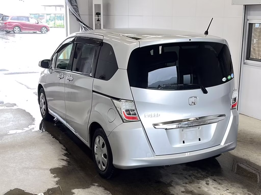 HONDA FREED