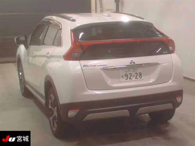 MITSUBISHI ECLIPSE CROSS