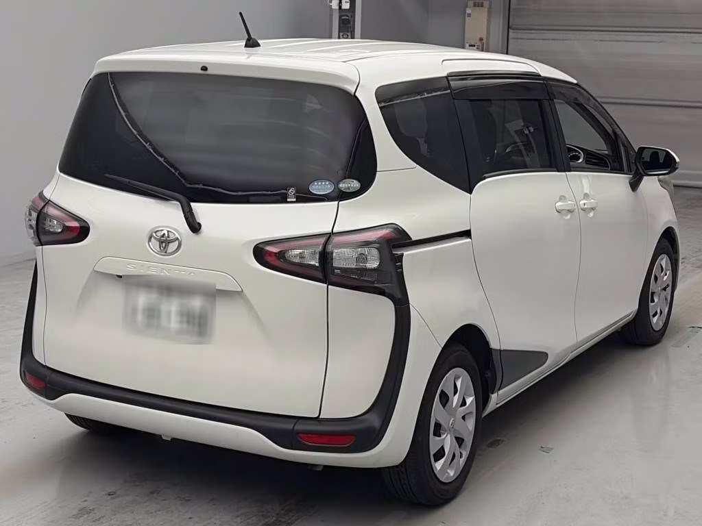 TOYOTA SIENTA