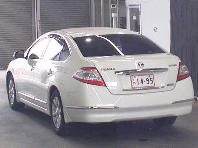 NISSAN TEANA