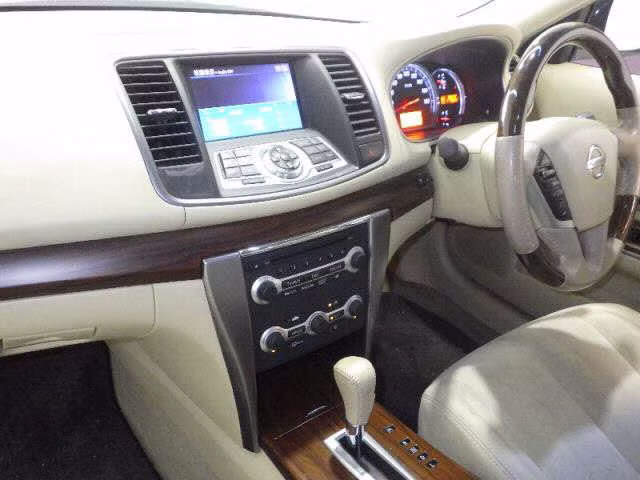 NISSAN TEANA
