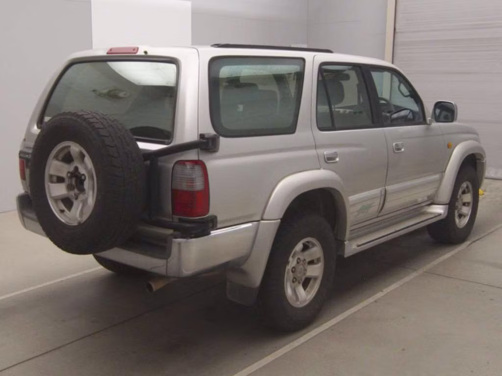TOYOTA HILUX SURF