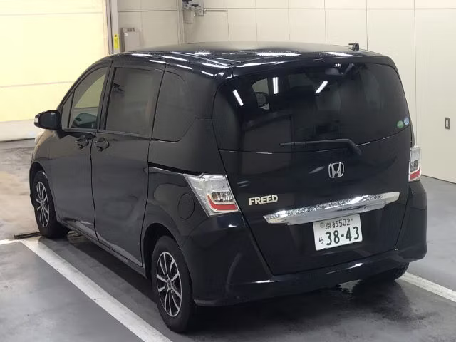 HONDA FREED