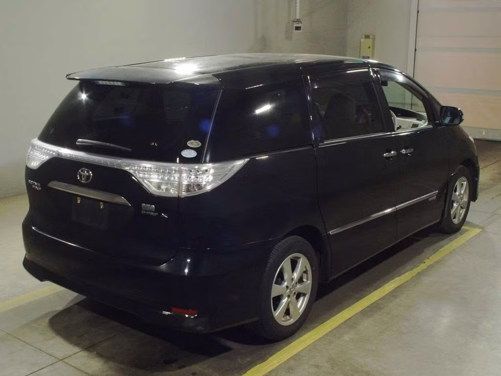 TOYOTA ESTIMA