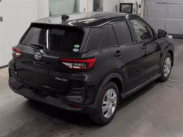 DAIHATSU ROCKY
