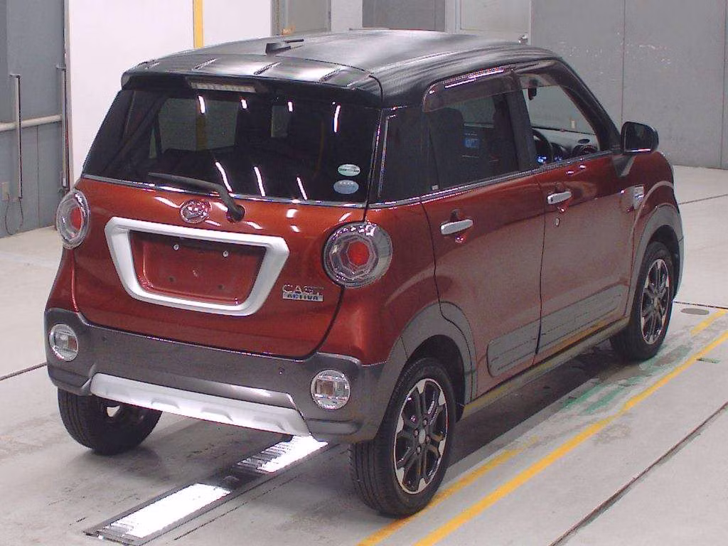 DAIHATSU CAST