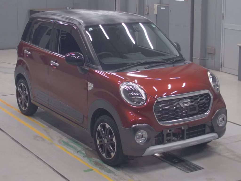 DAIHATSU CAST