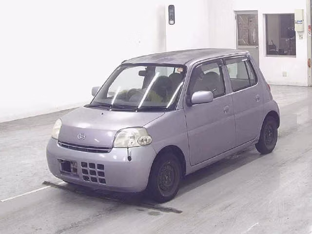 DAIHATSU ESSE