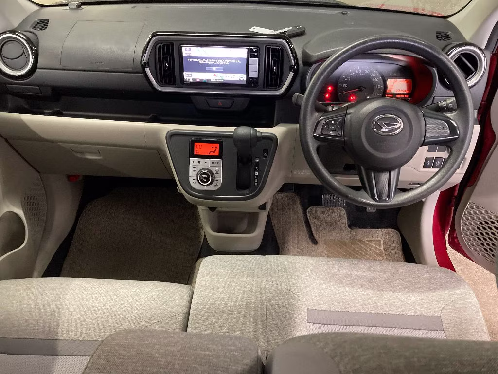 DAIHATSU BOON