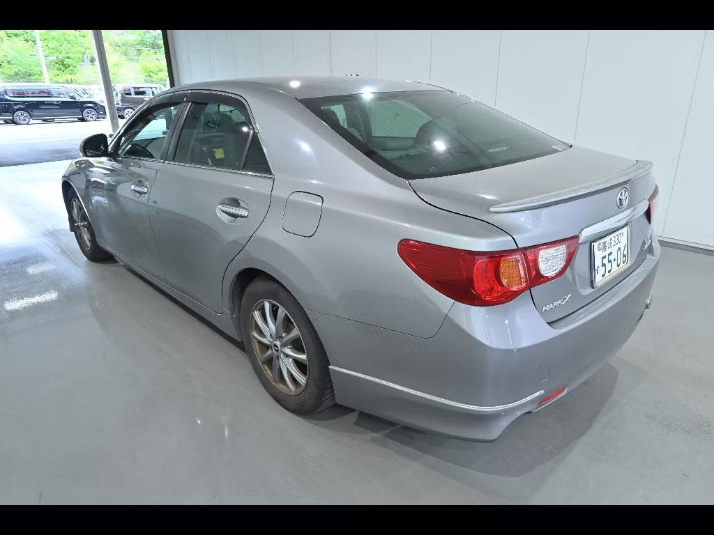 TOYOTA MARK X