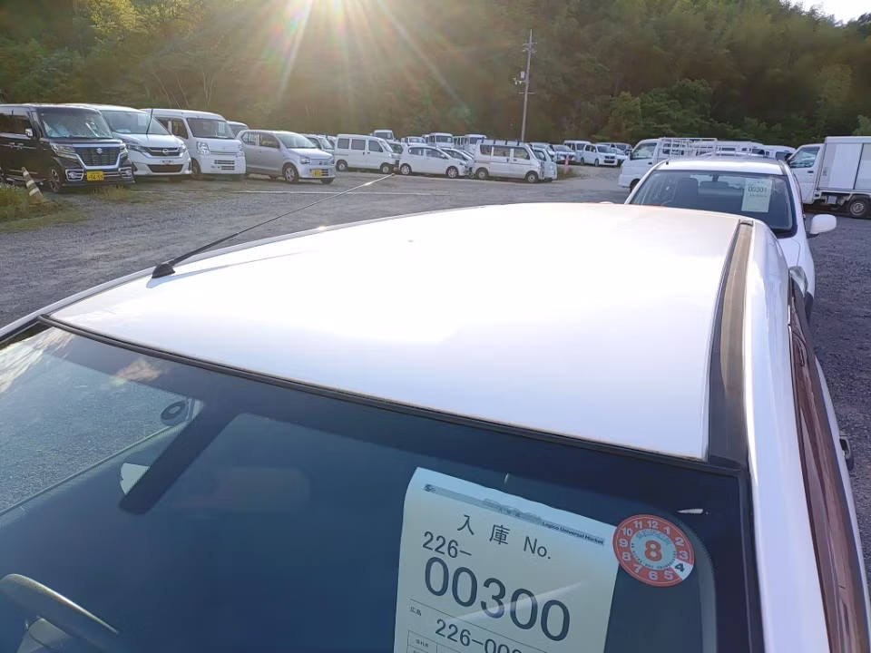 MAZDA FAMILIA