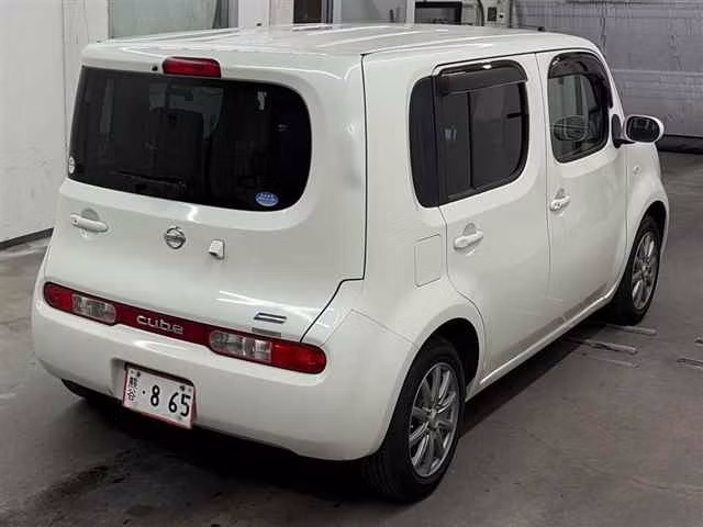 NISSAN CUBE